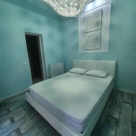 Solaria House 3*
